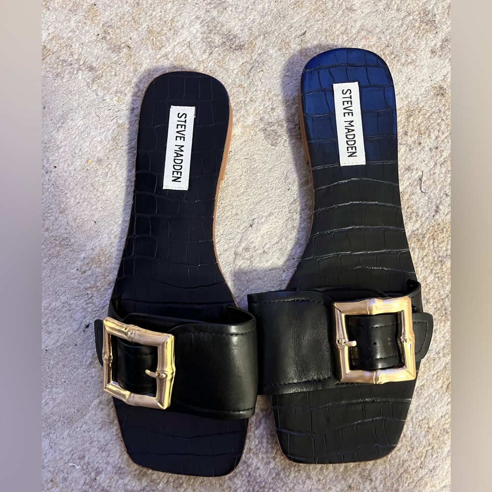 Steve Madden sandal
